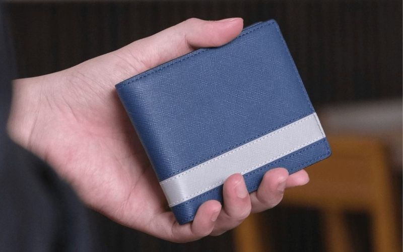 Sử dụng màu mệnh Thủy làm phụ kiện để không ảnh hưởng mạnh tới mệnh Kim của nam Quý Mão