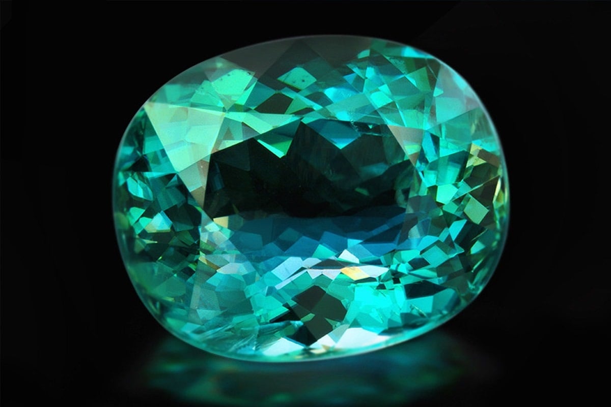 Màu Mộc giúp nam mạng tuổi Mậu Thìn 1988 phát triển mạnh mẽ