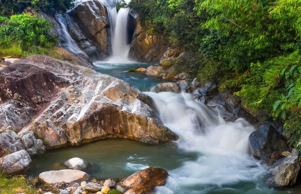 Tuổi Ất Dậu thuộc mệnh Tuyền Trung Thủy