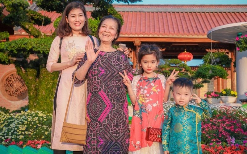 Xuất hành đúng hướng không chỉ cầu tài mà còn giúp nữ Ất Tỵ cân bằng năng lượng