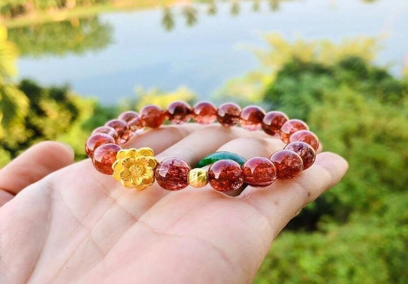 Gợi ý cách sử dụng đá phong thủy để hóa giải khi buộc phải sử dụng màu khắc mệnh