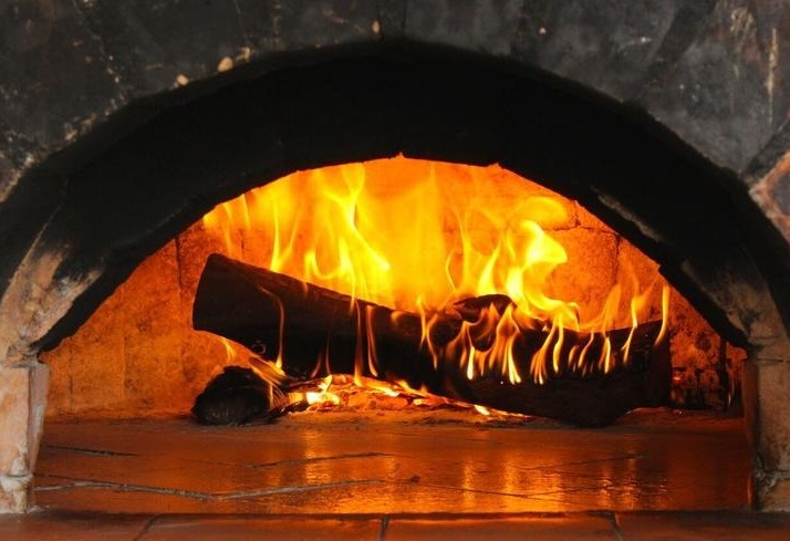 Nam sinh năm 1987 Đinh Mão thuộc mệnh Lư Trung Hỏa