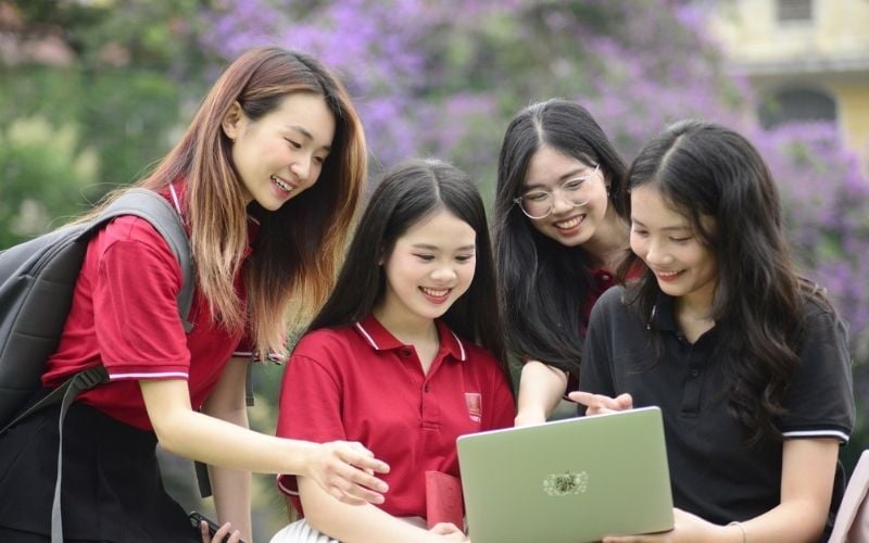 Sao Mộc Đức mang đến cơ hội học tập và phát triển trong năm 2006 cho nữ Bính Tuất 