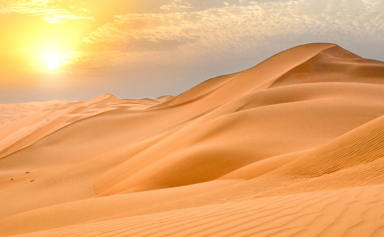 Nam mạng sinh năm 1976 thuộc mệnh Sa Trung Thổ