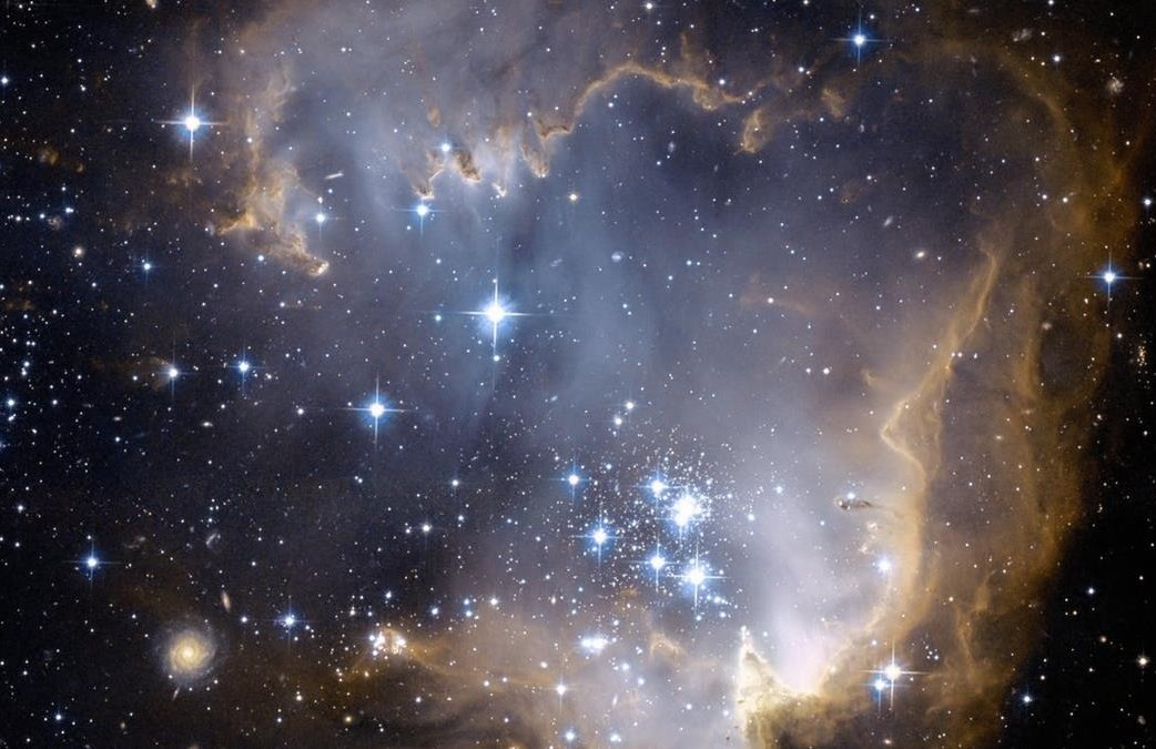 Nữ Canh Thìn gặp sao Thủy Diệu chiếu mệnh năm 2026