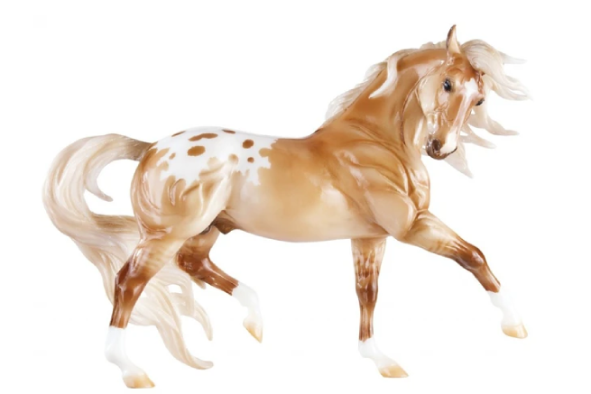 Nữ Nhâm Ngọ 2002 sống tình cảm và giàu lòng thấu hiểu