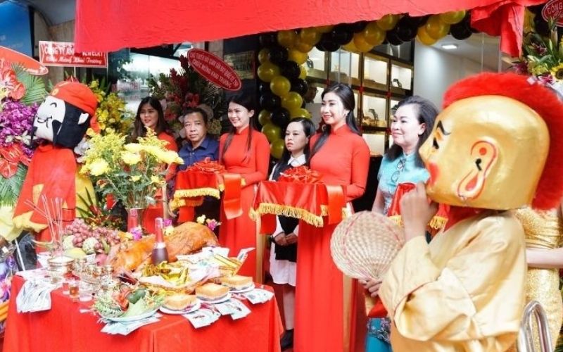 Chọn đúng ngày khai trương giúp kích hoạt tài lộc cho nam Mậu Thìn ngay từ khi mở cửa