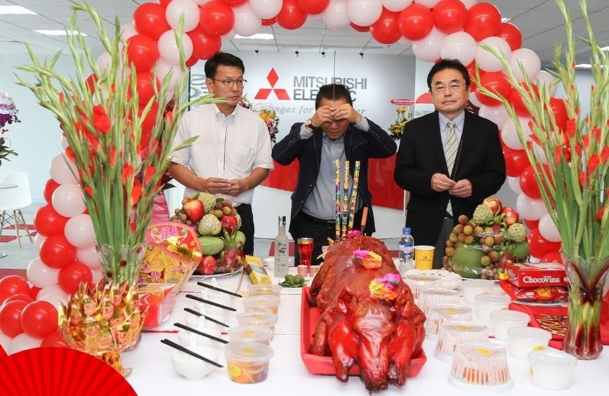 Tuổi Bính Ngọ 1966 có thể khai trương trực tiếp mà không bắt buộc mượn tuổi