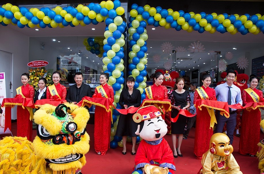 Ngày khai trương ảnh hưởng đến năng lượng khởi sự của cửa hàng