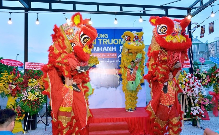 Nam mạng Quý Hợi 1983 cần cân nhắc các yếu tố phong thủy trước khi chọn ngày khai trương