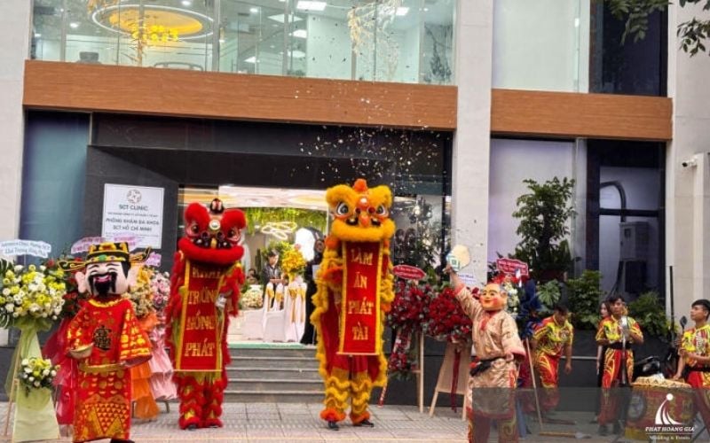 Chọn đúng ngày giúp kích hoạt tài khí cho cửa hàng của nữ Canh Thìn ngay từ khi mở bán