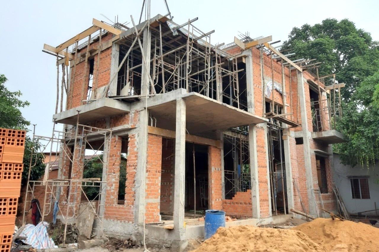 Nữ mạng tuổi Kỷ Mùi 1979 phạm Tam Tai, Kim Lâu và Hoang Ốc năm 2026