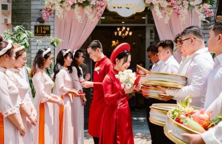 Cuộc sống hiện đại khiến nhiều cặp đôi ưu tiên sự thuận tiện về thời gian, công tác và hoàn cảnh gia đình