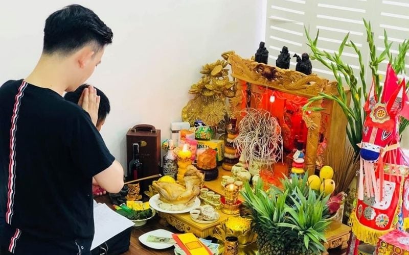 Thực hiện lễ cúng đúng quy trình giúp buổi lễ trở nên ý nghĩa và trọn vẹn hơn