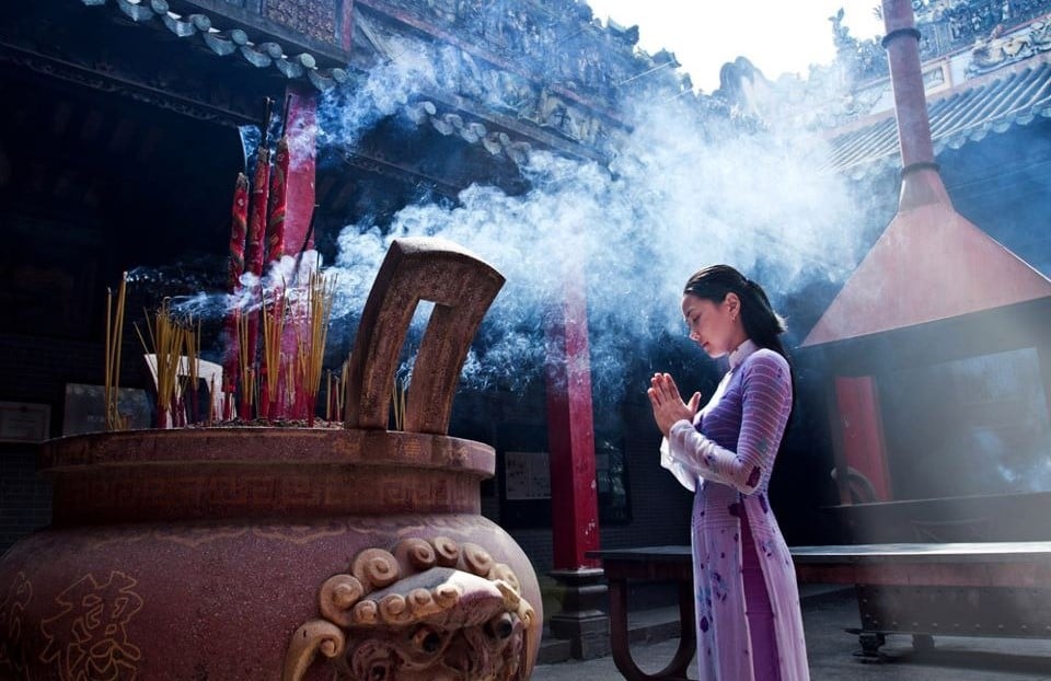 Tâm thế trong ngày mùng 1 ảnh hưởng trực tiếp đến vận trình của cả tháng