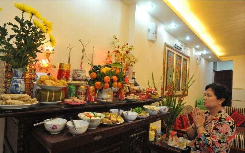 Đọc văn khấn Rằm tháng 11 âm lịch cần giữ tâm thanh tịnh, thành khẩn để buổi lễ được linh nghiệm