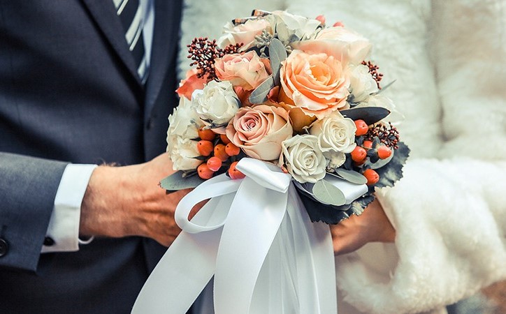 Gia đình cũng nên cân nhắc lịch trình cá nhân, điều kiện tổ chức và sự thuận tiện cho hai bên gia đình