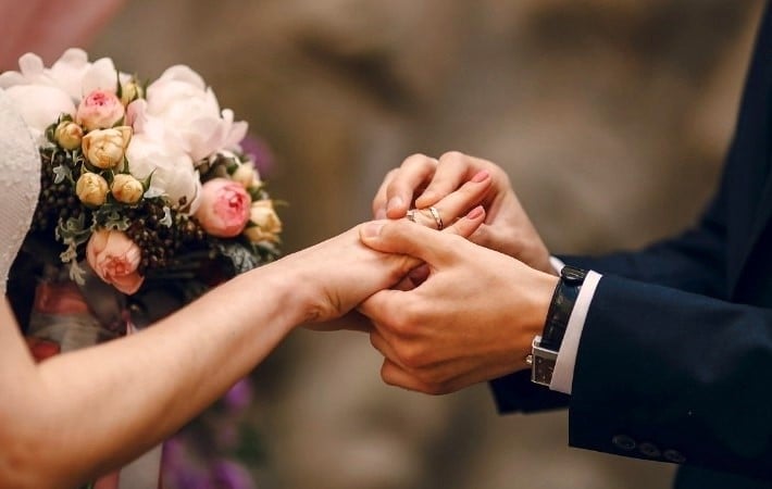 Ngày cưới phù hợp cho cả hai sẽ tạo thế cân bằng âm dương trong gia đạo