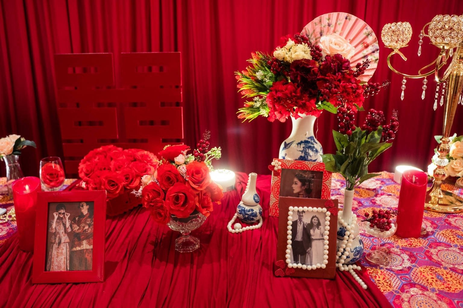 Nữ Mậu Ngọ 1978 nên bổ sung sắc đỏ cho đám cưới để tăng cường cát khí trong ngày trọng đại