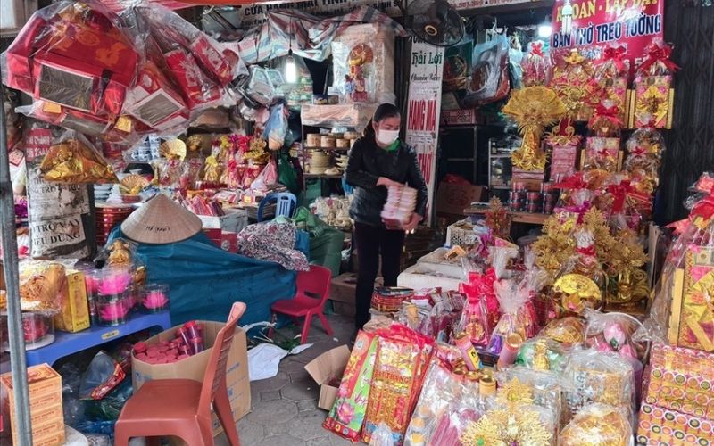 Các sản phẩm thờ cúng cũng có tiềm năng sinh lời lớn vào dịp Tết 