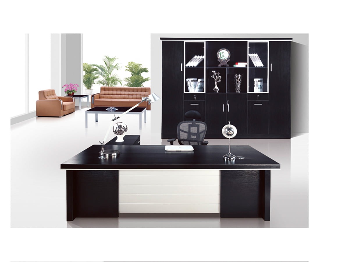 Bàn làm việc cho nam Tân Sửu nên quay về các hướng Nam, Bắc, Đông, Đông Nam