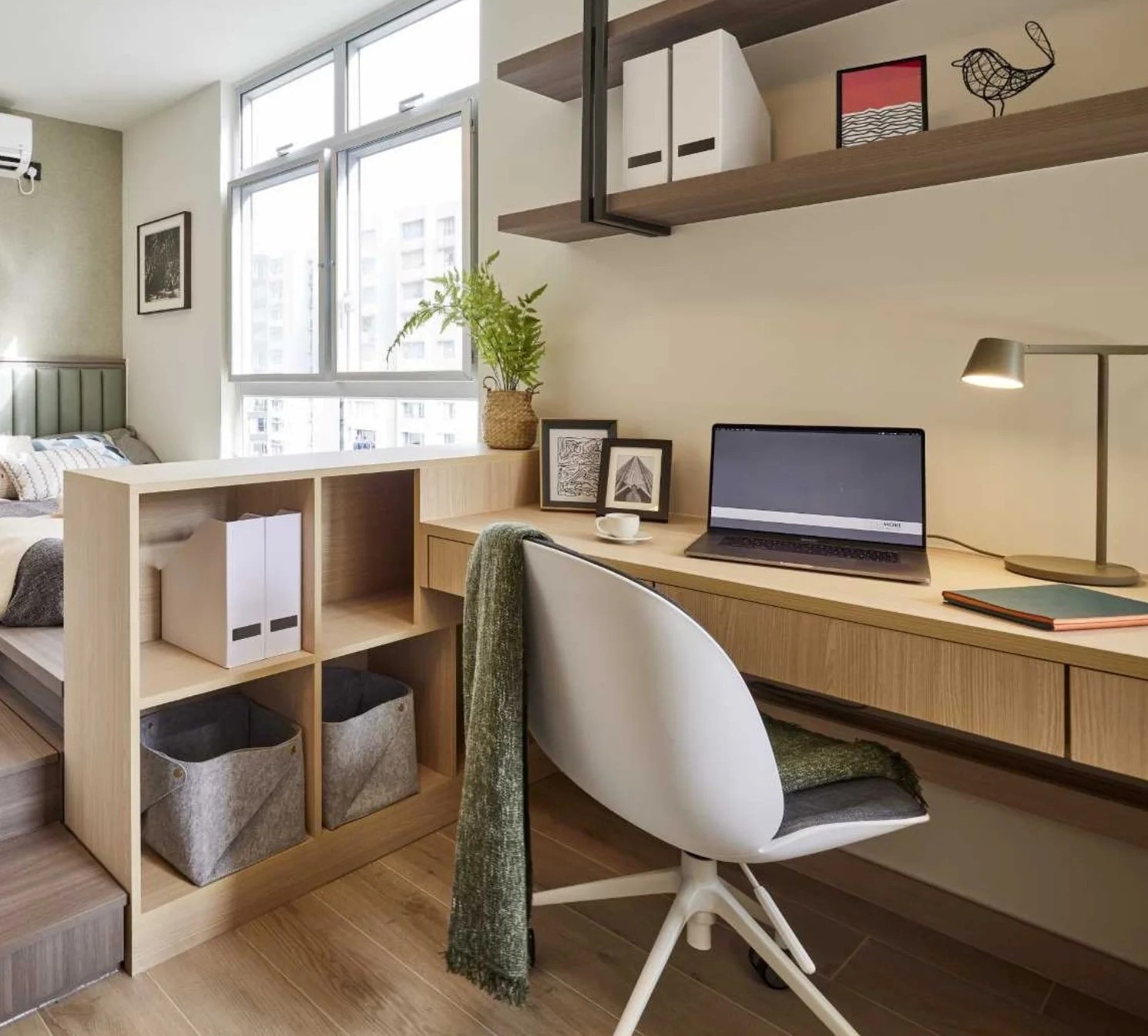 Hướng Đông Nam giúp nữ Kỷ Mùi nhận được sự hỗ trợ từ mọi người