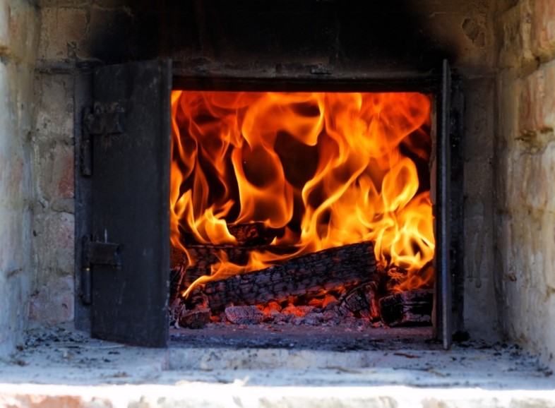 Nam mạng sinh năm 1987 Đinh Mão thuộc mệnh Lư Trung Hỏa