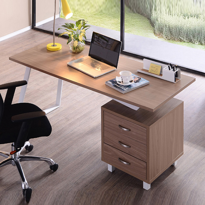 Nữ Kỷ Tỵ nên tránh hướng Tây Nam để tránh nảy sinh rắc rối trong công việc