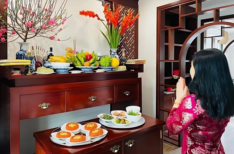 Văn khấn rằm tháng 12 âm lịch thể hiện sự kính trọng, lòng biết ơn và mong cầu bình an