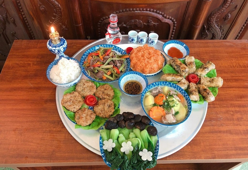 Mâm cúng rằm tháng Chạp không yêu cầu quá cầu kỳ 