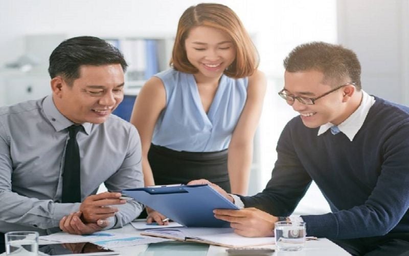 Hợp tác đúng người hợp mệnh để tuổi Kỷ Tỵ 1989 thu hút tài lộc và dễ đạt được thành công trong công việc 