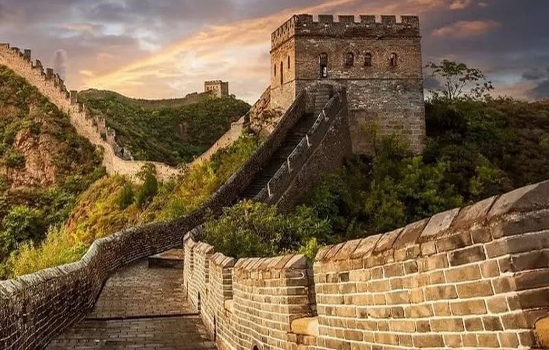 Người sinh năm 1998 Mậu Dần thuộc mệnh Thành Đầu Thổ 