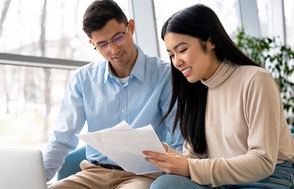 Việc xem xét tuổi khắc sẽ giúp tuổi Canh Ngọ 1990 tránh được các mối quan hệ dễ phát sinh mâu thuẫn