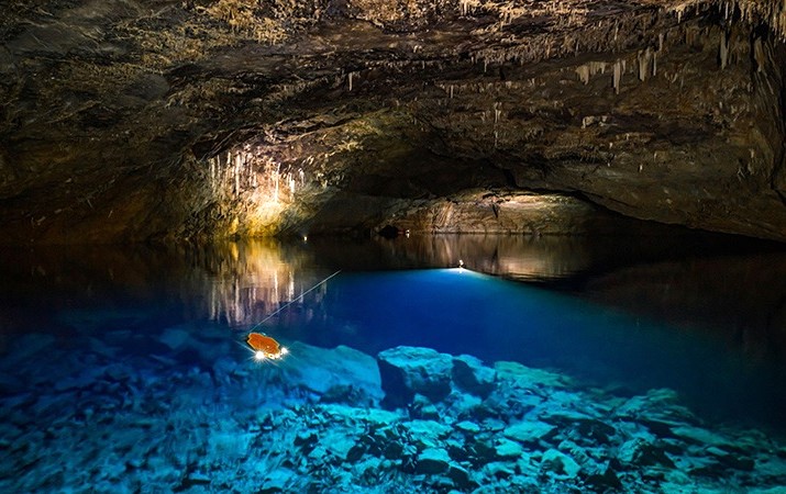 Tuổi Đinh Sửu sinh năm 1997 thuộc mệnh Giản Hạ Thủy