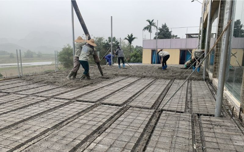 Ngày đổ trần không chỉ là cột mốc kỹ thuật mà còn là “chìa khóa” mở ra sự thịnh vượng cho tổ ấm mới 