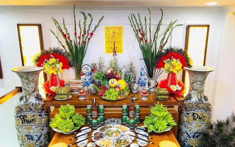 Giữ cho bàn thờ luôn trang nghiêm là cách thể hiện lòng thành và mang lại sinh khí mới cho năm mới 