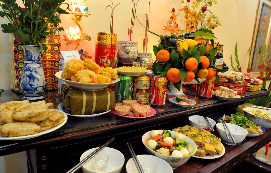 Mâm cúng Tết Nguyên tiêu gắn liền với tín ngưỡng thờ cúng tổ tiên