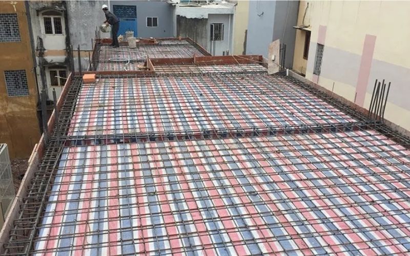 Ngày đổ mái hợp tuổi Mậu Ngọ không chỉ đẹp về thời gian mà còn đẹp về phong thủy