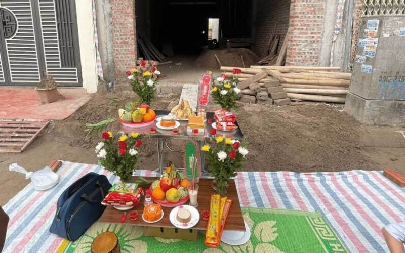 Một ngày đẹp với lễ cúng trọn vẹn là khởi đầu an lành cho mái ấm vững bền của Mậu Thìn