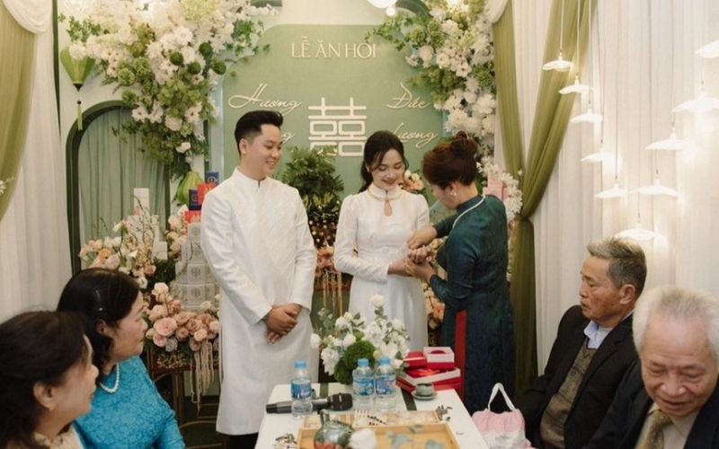 Ngày đẹp không chỉ hợp tuổi mà còn cần hợp tình thuận ý đôi bên để lễ trọn vẹn