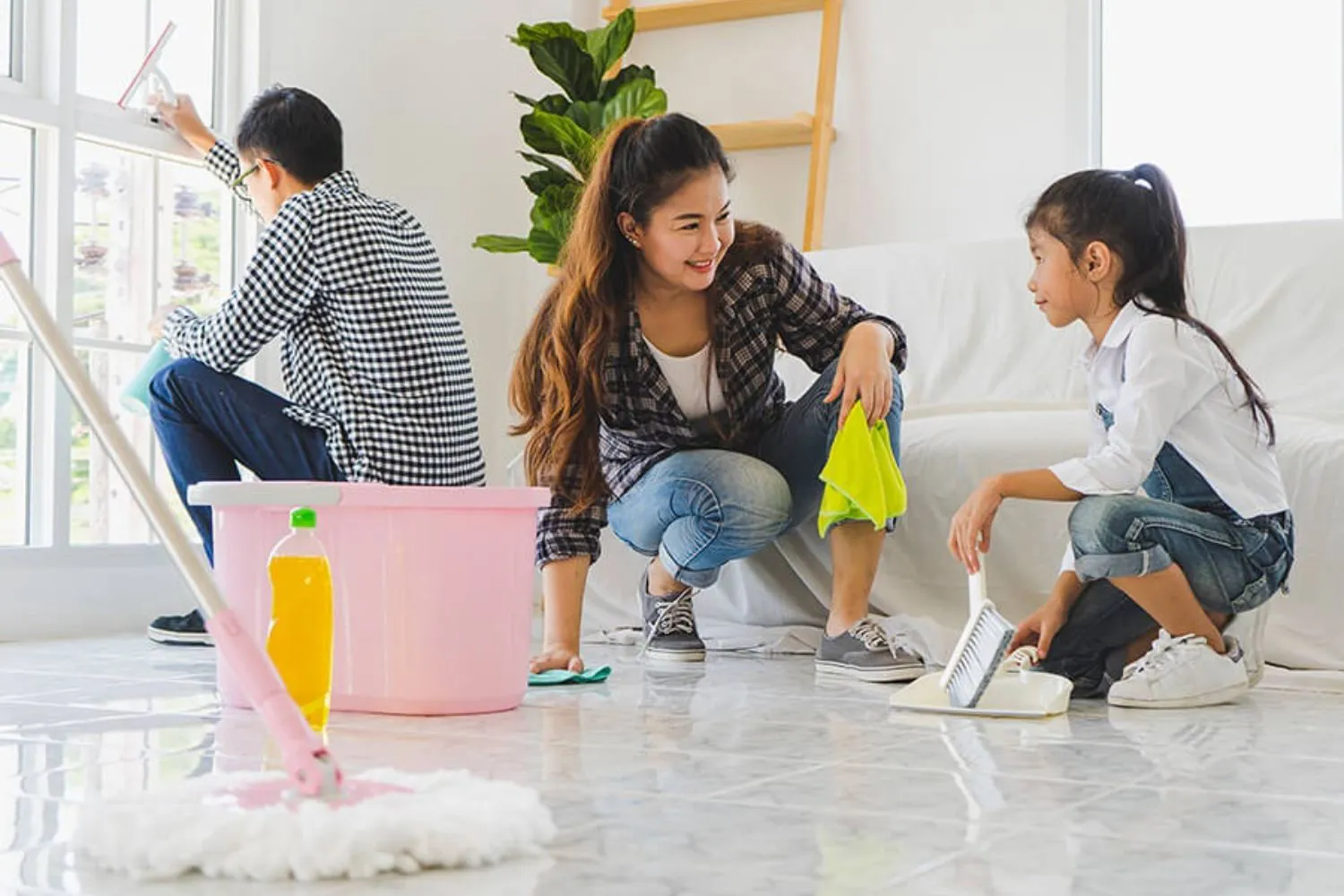 Có thể chọn ngày để nhập trạch trước và chuyển đồ sinh hoạt vào thời điểm khác thuận lợi hơn