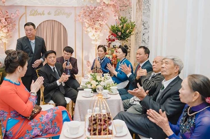 Các ngày hắc đạo và ngày có sát khí mạnh cần được cân nhắc loại bỏ khi làm lễ ăn hỏi