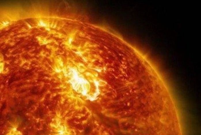 Gia chủ sinh năm Mậu Ngọ 1978 thuộc mệnh Thiên Thượng Hỏa