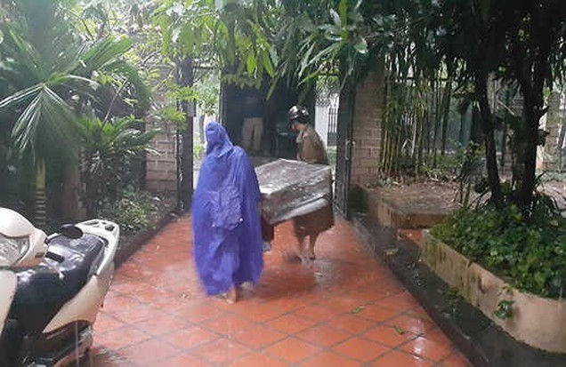 Gia chủ nên tránh nhập trạch vào những ngày tâm lý không ổn định hoặc thời tiết quá xấu