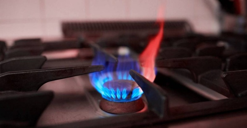 Nên bật bếp hoặc đun nước sau khi vào nhà mới để mang lại sự ấm áp cho không gian sống