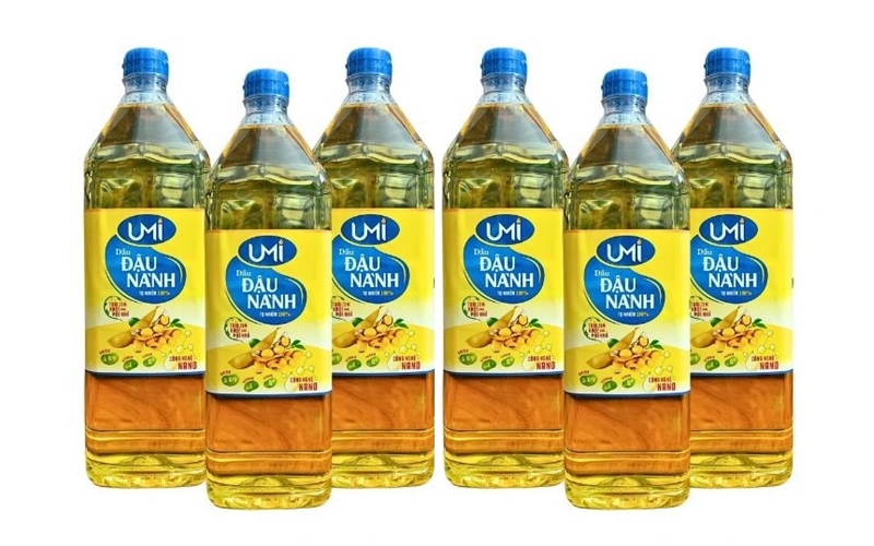 Dầu đậu nành UMI dung tích 1.8L được đóng theo thùng 6 chai