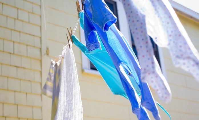 S-Bee thiên nga trắng cho kết quả mùi hương ổn định khi quần áo được phơi ở nơi thoáng gió