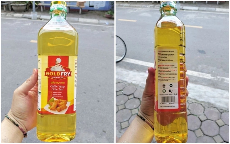 Dầu thực vật cao cấp GOODFRY loại 1L có giá bán khoảng 43.000 đồng/chai 1L