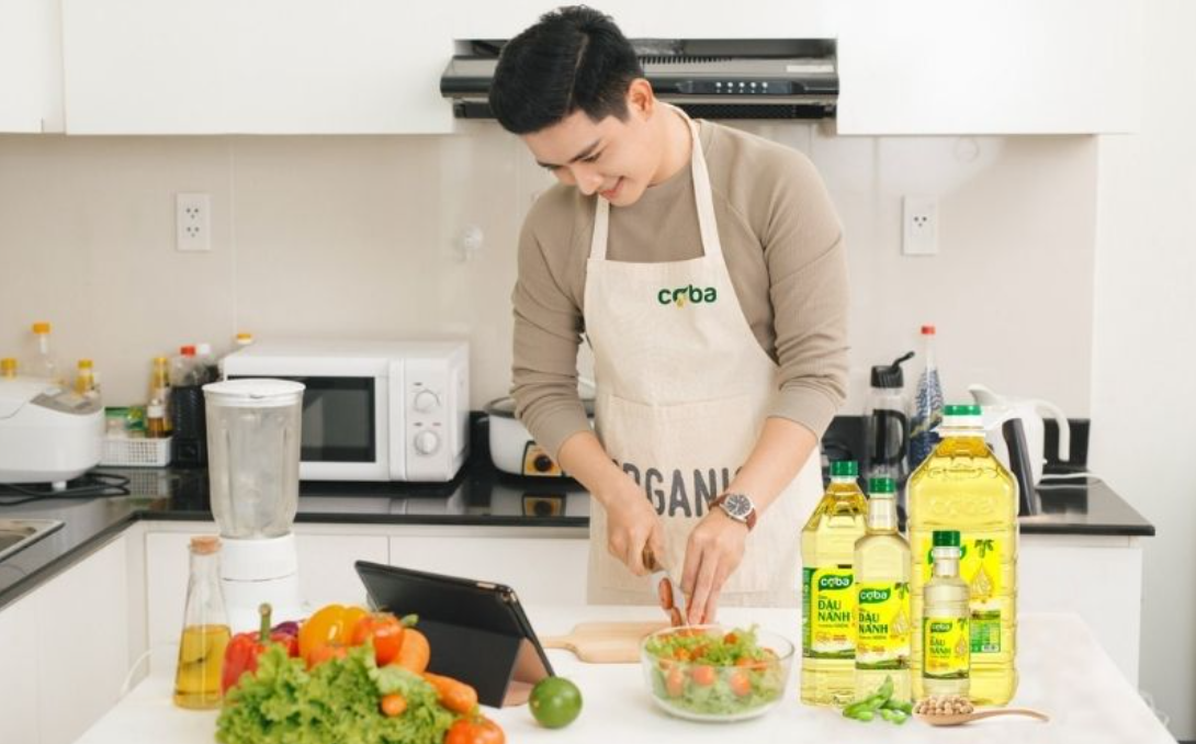 Từ món chiên giòn đến salad thanh mát, dầu đậu nành COBA 100% tự nhiên đáp ứng mọi nhu cầu nấu nướng 
