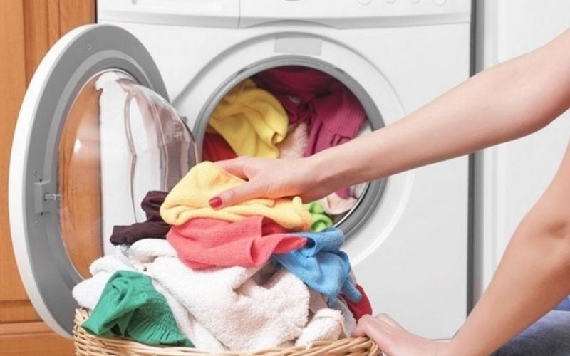 Nước giặt xả hương xuân nhiệt đới S-Bee lưu hương lâu trên quần áo 